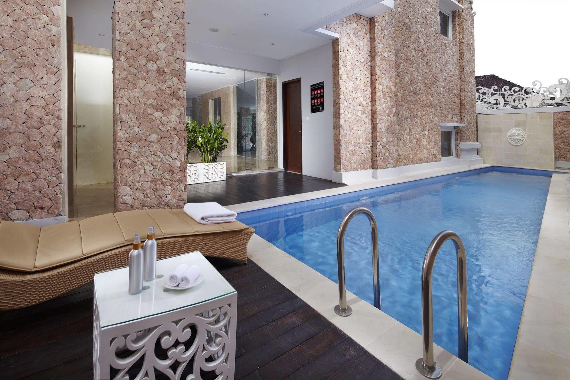 Kuta Angel Hotel - Luxurious Living Eksteriør billede